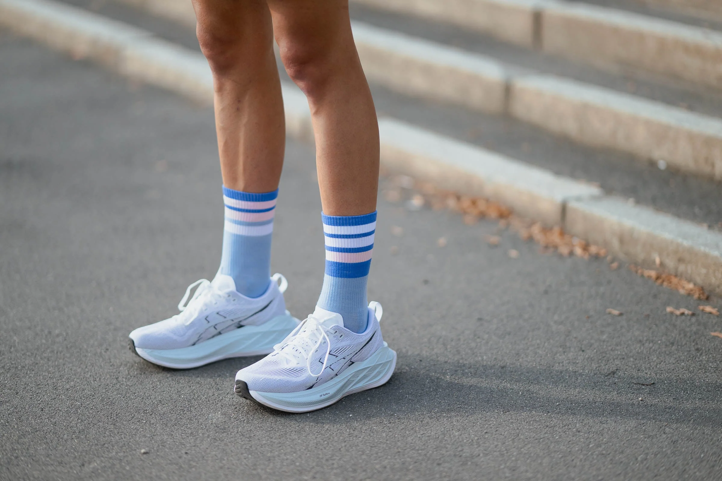 INCYLENCE MERINO STRIVE BLUE LIGHT PINK - Image 5