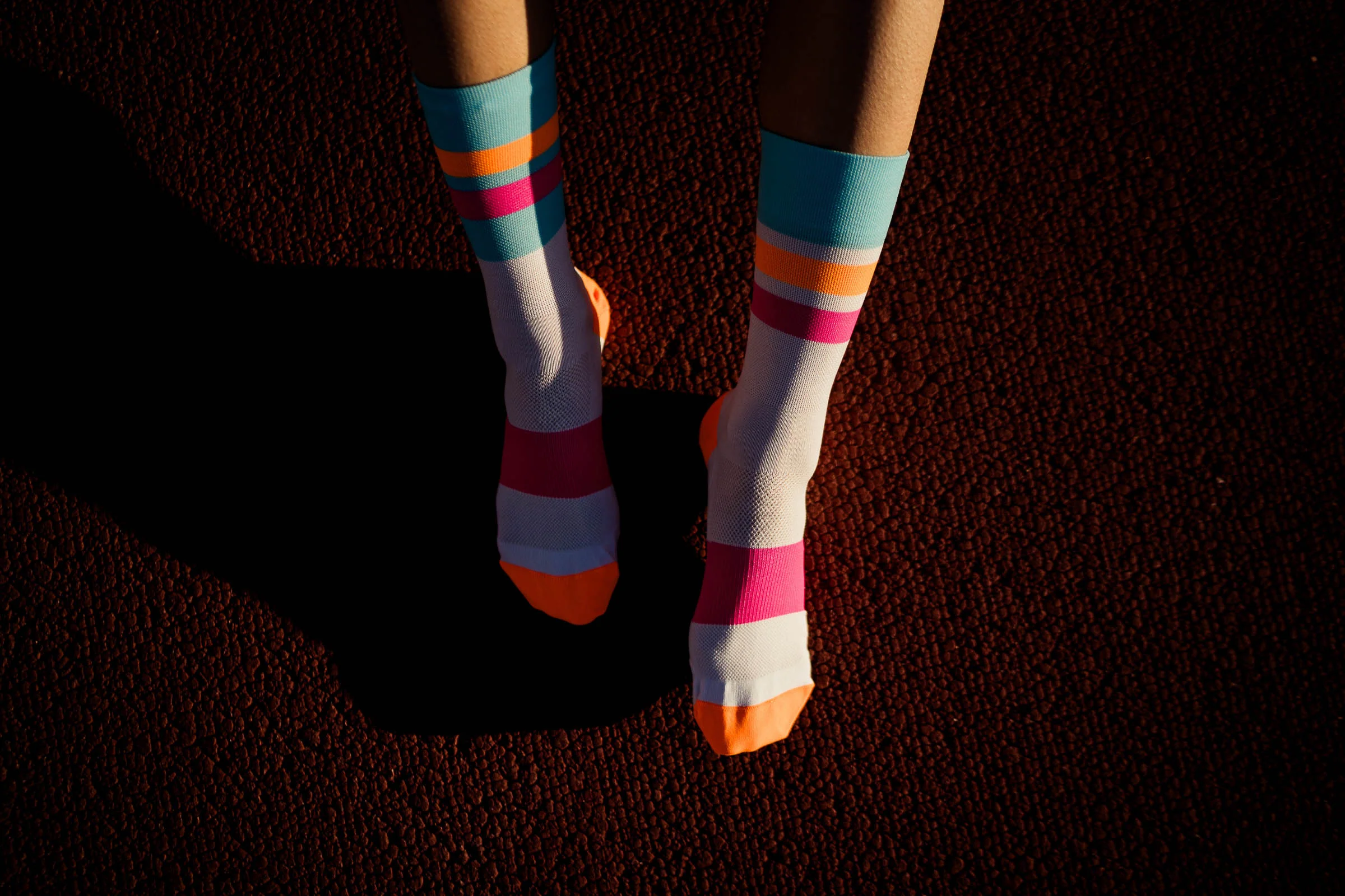 INCYLENCE ULTRALIGHT TRACKS CYAN PINK - Image 5